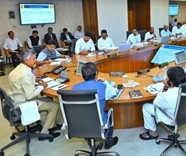 ఏపీకి రూ. 2 లక్షల కోట్ల పెట్టుబడులు - Udayam Digital