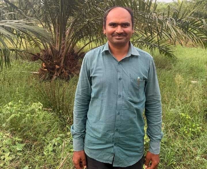 ఆయిల్పామ్ రైతులకు రాయితీపై పరికరాలు - Udayam