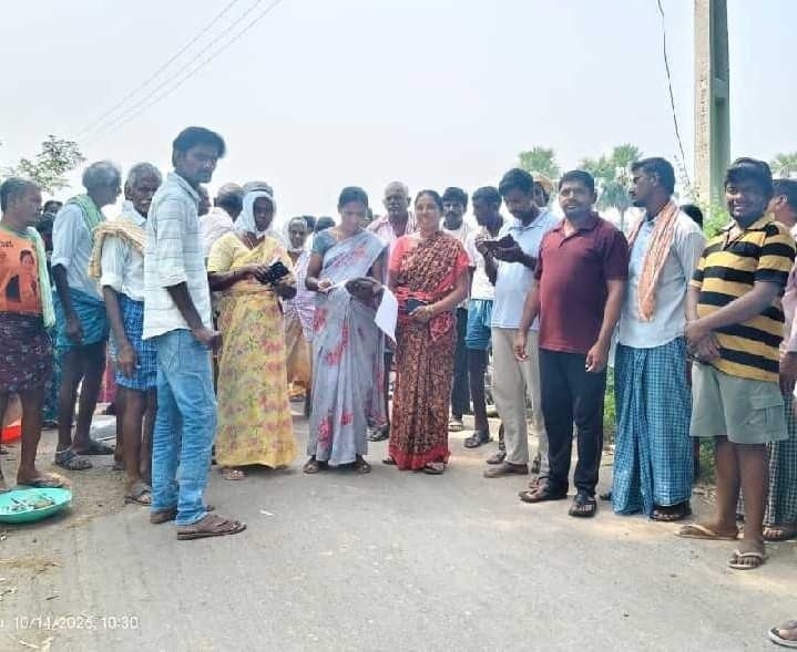VB-G-RAM-G పనులను పరిశీలించిన సర్పంచ్ - Udayam