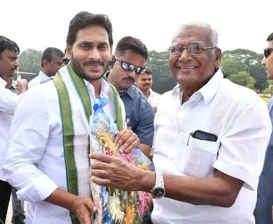 పొన్నూరు YCP పరిశీలకుడిగా మురుగుడు హనుమంతరావు - Udayam