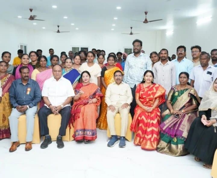 బుచ్చిరెడ్డిపాలెంకు రూ.45 కోట్లు - Udayam