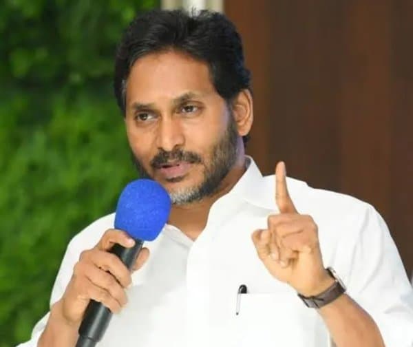చంద్రబాబుపై జగన్ తీవ్ర ఆగ్రహం - Udayam Digital