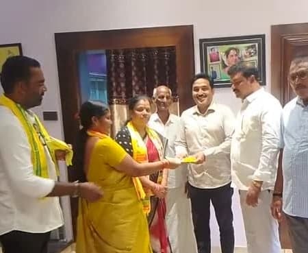 నరసన్నపేటలో టీడీపీ ప్రచారం జోరు - Udayam