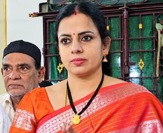 సీకే లావణ్యకు మేయర్ పదవి ఇవ్వొద్దు: రాజేశ్వరి - Udayam
