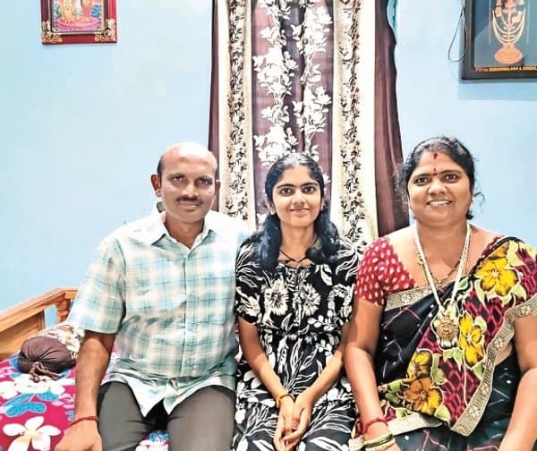 లోపాలు దిద్దుకుని.. లక్ష్యం చేరి.. - Udayam Digital