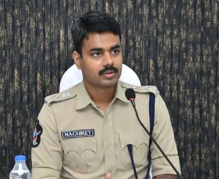 రోడ్డు నిబంధనల ఉల్లంఘన.. రూ.74,335 జరిమానా