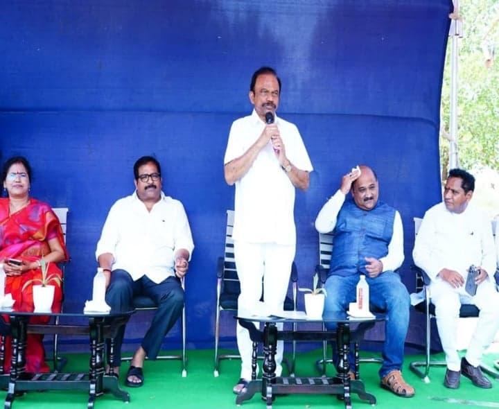 ఒంగోలులో విద్యార్థులతో MP, MLA ముఖాముఖి - Udayam