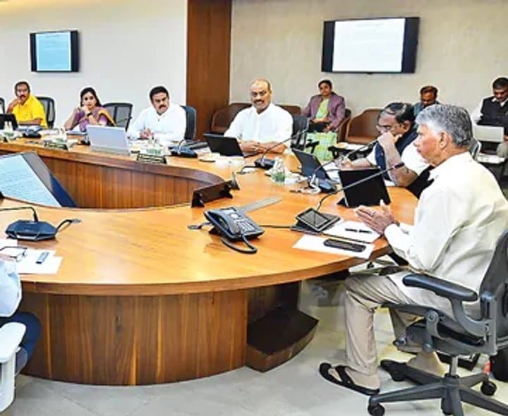 ఆతిథ్య ప్రాజెక్టులకు భారీ చేయూత - Udayam