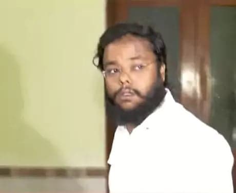 వైకాపాతో ప్రాణహాని: ఈడీకి సునీల్ - Udayam