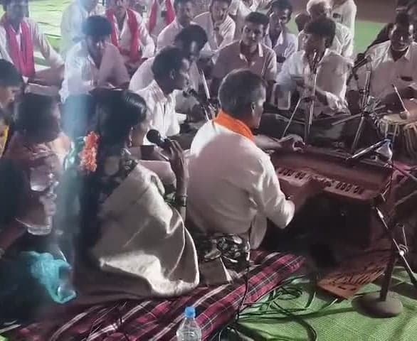 బాబాసాగర్లో 101 గంటల సాయి నామస్మరణ - Udayam