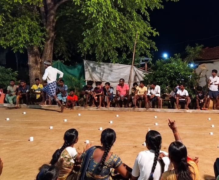 డబీర్పేటలో ఉత్సాహంగా నవరాత్రి వేడుకలు - Udayam