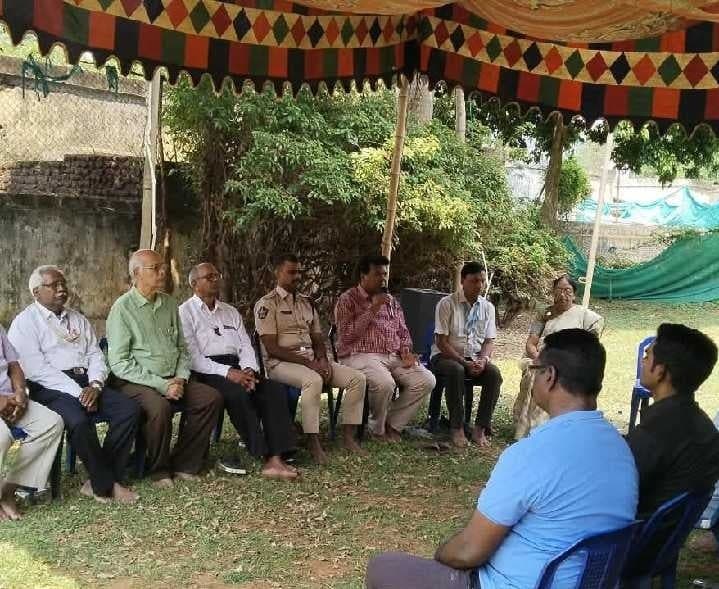 ఆరోగ్యానికి యోగా ఎంతో అవసరం - Udayam