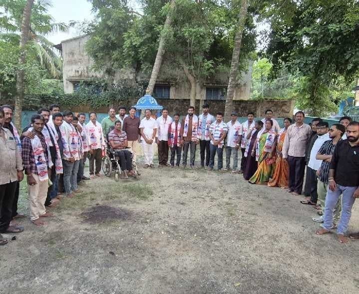 కాజులూరులో జనసేనలో 50 మంది చేరిక - Udayam