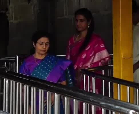తిరుమల శ్రీవారి సేవలో భువనేశ్వరి - Udayam