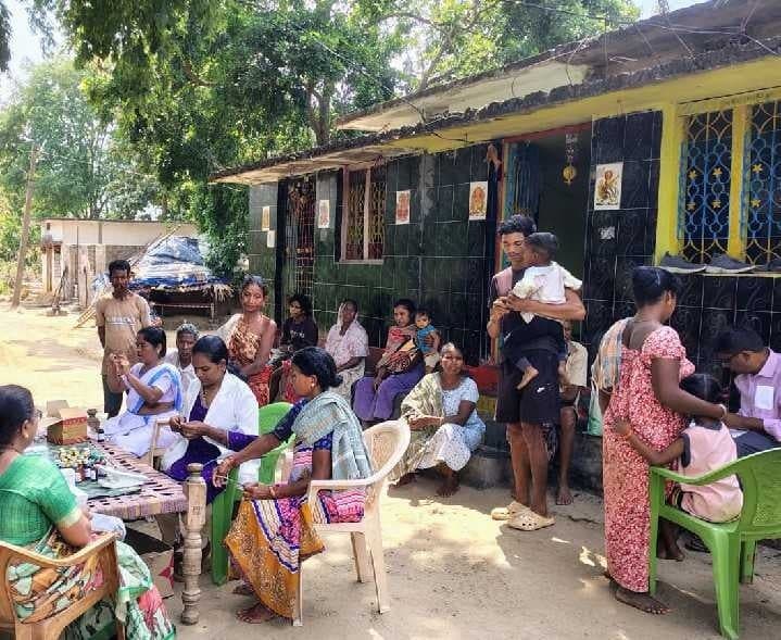 వేపాడ PHC ఆధ్వర్యంలో వైద్య సేవలు - Udayam