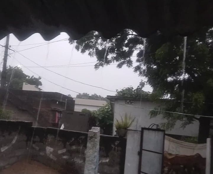 కూసుమంచిలో ఎడతెరిపి లేకుండా వర్షం - Udayam