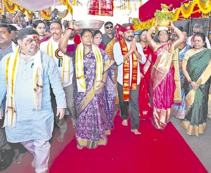 ఉజ్జయినీ మహంకాళి జాతర ఘనం - Udayam Digital