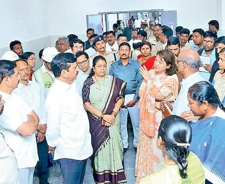 వరంగల్ సూపర్స్పెషాలిటీ ఆసుపత్రిలో ఓపీ సేవలు - Udayam