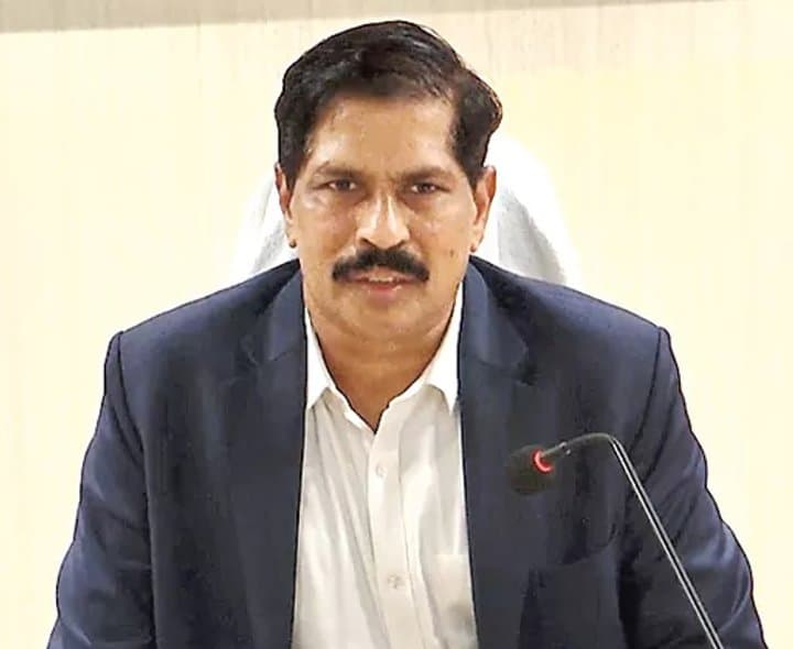 ఏపీ, తెలంగాణల్లో పన్ను వసూళ్ల లక్ష్యం రూ.1.42 లక్షల కోట్లు - Udayam Digital