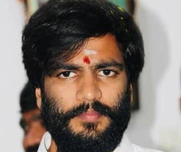 బైరెడ్డి సిద్ధార్థరెడ్డిపై కేసు నమోదు - Udayam Digital