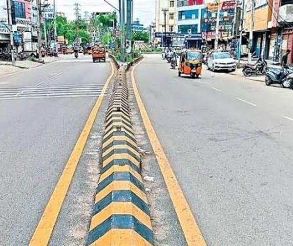 కరీంనగర్లో రూ. 70 కోట్లతో అభివృద్ధి పనులు - Udayam Digital