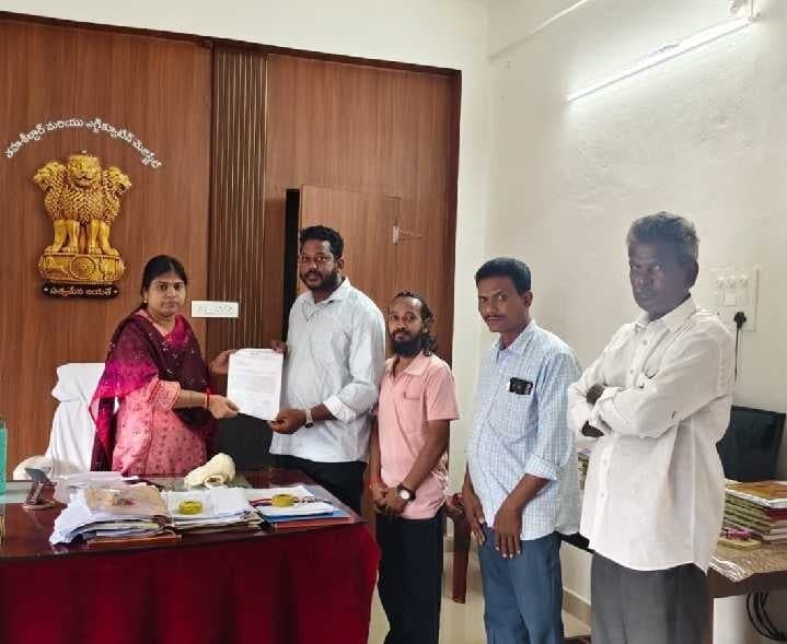 గోపాలపురంలో VRAల నిరసనలు వాయిదా - Udayam