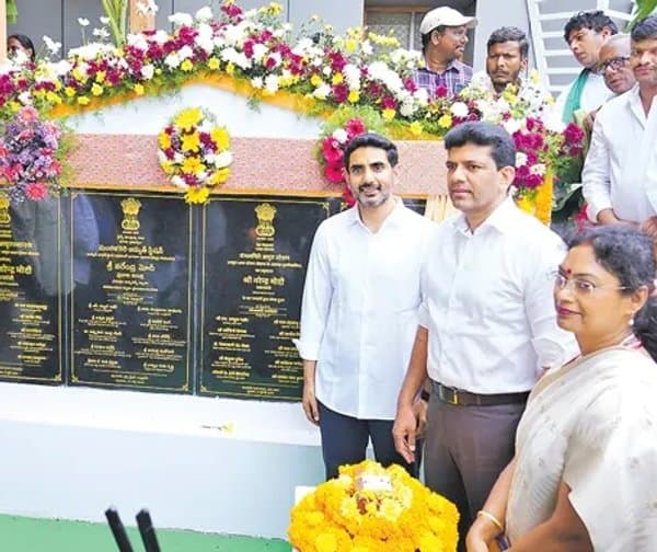 రైల్వేల ఆధునికీకరణపై మోదీ దృష్టి - Udayam Digital