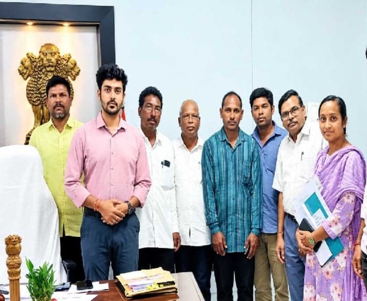 గిరిజన కాఫీ రైతులకు కిలోకు రూ.5 బోనస్ - Udayam