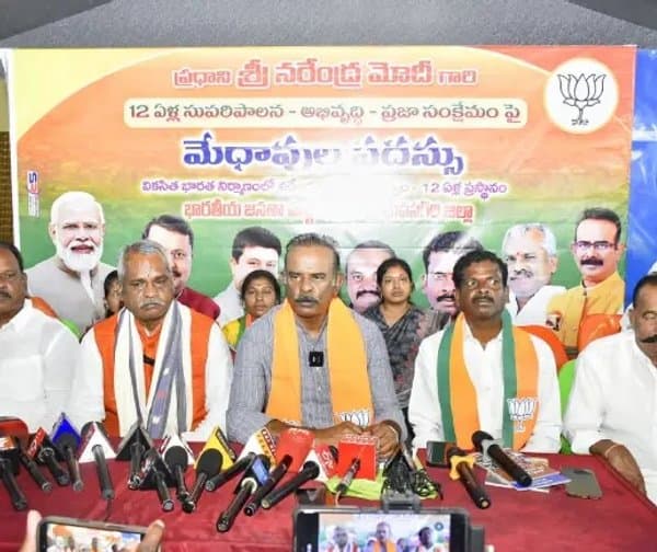 ప్రభుత్వ ఆరోపణలు హాస్యాస్పదం