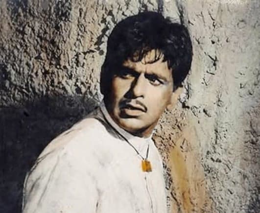 ‘గంగ జమున’ సెన్సార్ వివాదంపై ధూలియా