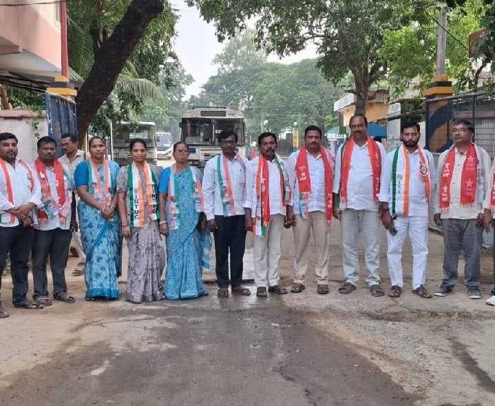 మధిర ఆర్టీసీ డిపోలో ఎన్నికల ప్రచారం - Udayam