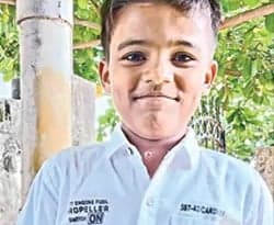 నీటి గుంటలో పడి తొమ్మిదేళ్ల బాలుడు మృతి - Udayam