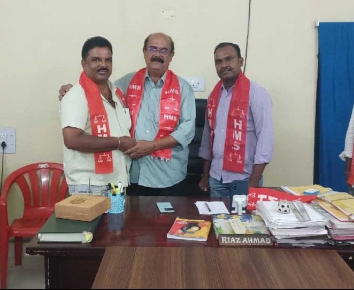 హెచ్ఎంఎస్ జిల్లా అధ్యక్షుడిగా స్వామి గౌడ్ - Udayam