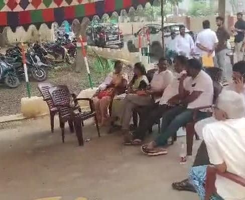 గొలుగొండలో నామినేషన్ల పరిశీలన ప్రారంభం - Udayam