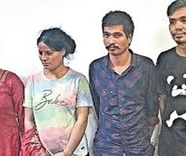 సిమ్కార్డు కవర్ల ఆధారంగా దొంగల పట్టివేత - Udayam Digital
