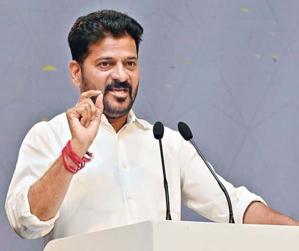 ఒకటో తేదీనే ప్రభుత్వ ఉద్యోగుల జీతాలు - Udayam Digital