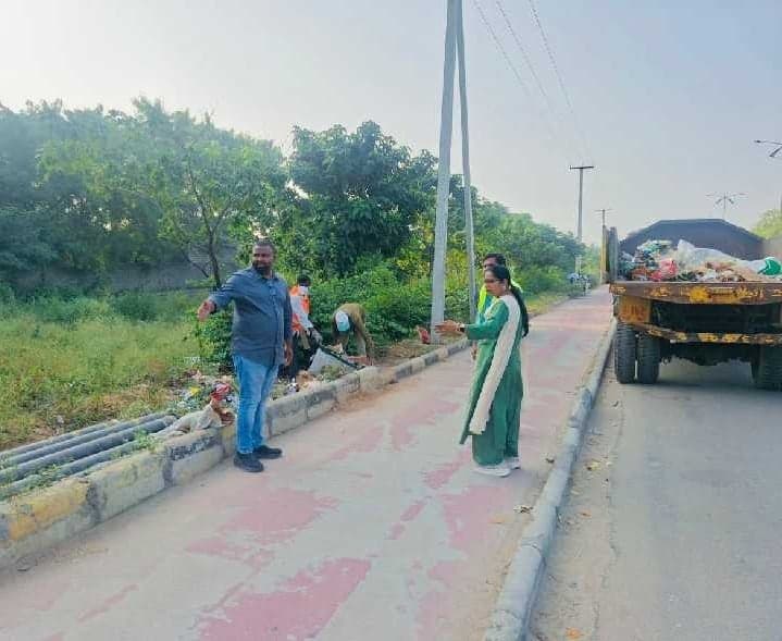 హైదర్నగర్లో పారిశుద్ధ్య పనుల తనిఖీ - Udayam