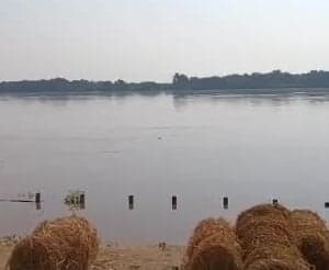 ఆచంటలో గోదావరి వరద.. ఘాట్లు మునక - Udayam