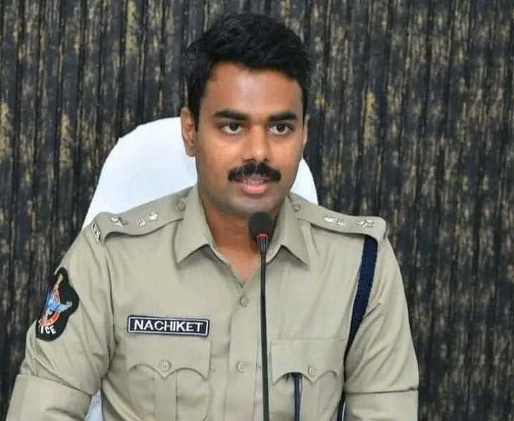 కడప జిల్లాలో 11 మంది ఎస్సైలు బదిలీ - Udayam