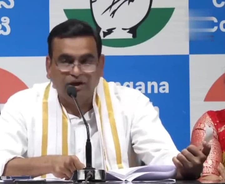 సిరిసిల్లలో రూ.345 కోట్ల అభివృద్ధి పనులు - Udayam