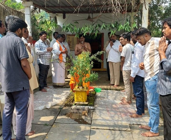 మహాదేవపూర్లో ఘనంగా షమీ పూజ - Udayam