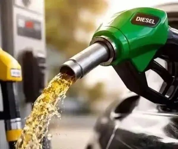 క్రూడ్ ఆయిల్ భగ్గు.. పెట్రోల్, డీజిల్ ధరలకు రెక్కలు? - Udayam Digital