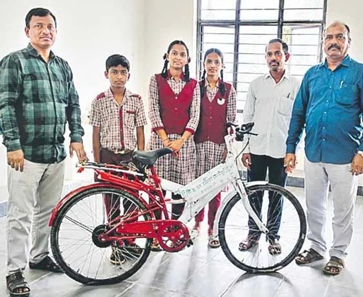 బిల్డథాన్కు మడత సైకిల్ - Udayam