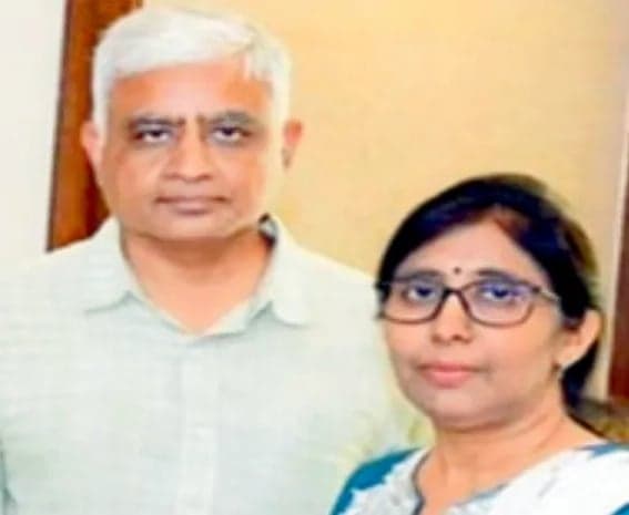 చంద్రబాబుతో సునీత దంపతుల భేటీ - Udayam