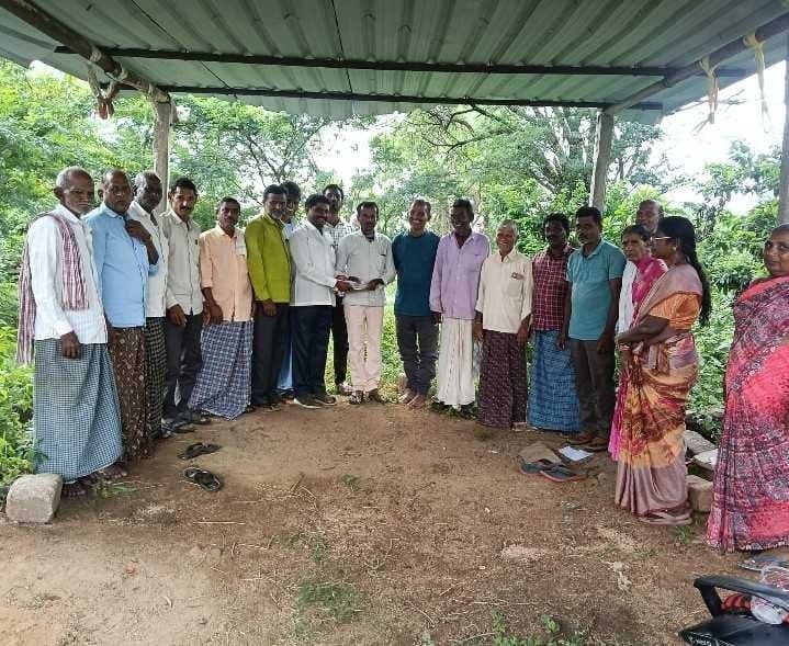 పోచమ్మ గుడి నిర్మాణానికి రూ.30 వేల సాయం - Udayam