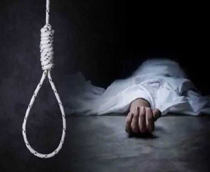 గుంటూరులో టీచర్ సూసైడ్.. కారణంపై ఆరా