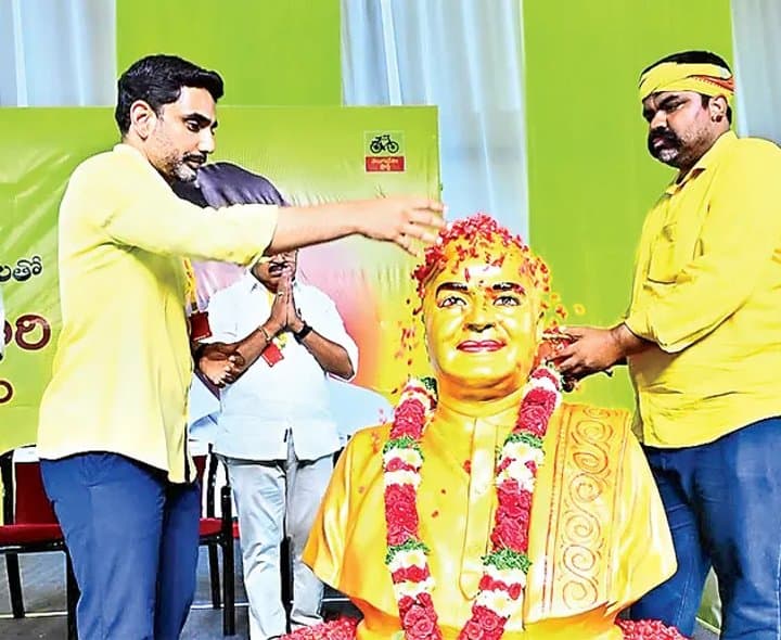ఆదోనిలో మంత్రి లోకేశ్కు ఘన స్వాగతం - gallery image 2