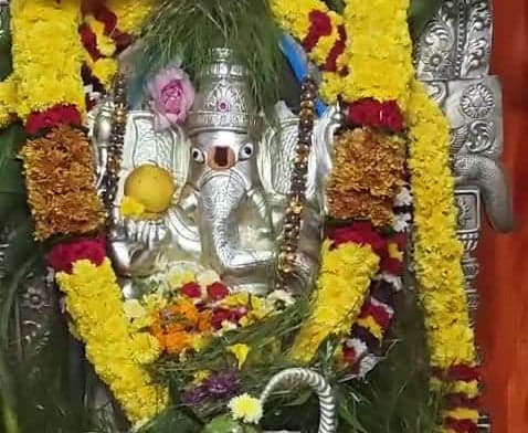 తాటిచెట్లపాలెంలో ఘనంగా వినాయక చవితి వేడుకలు - Udayam