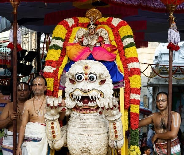సింహ వాహనంపై గోవిందరాజస్వామి - Udayam Digital
