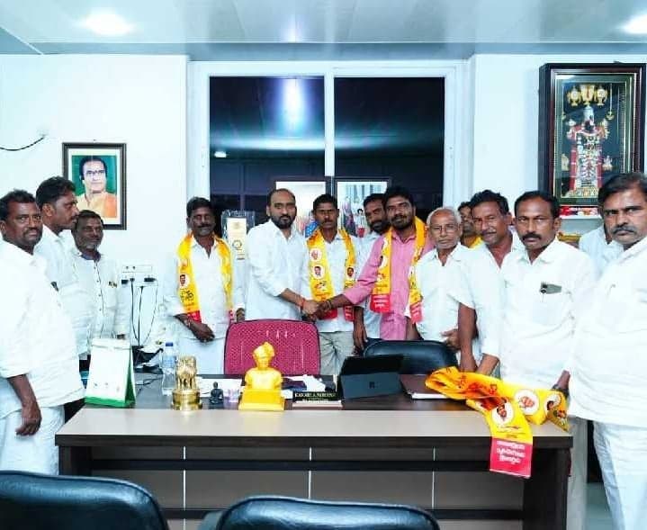 కూటమి విజయానికి అందరం కలిసి పనిచేయాలి: కాకర్ల - Udayam
